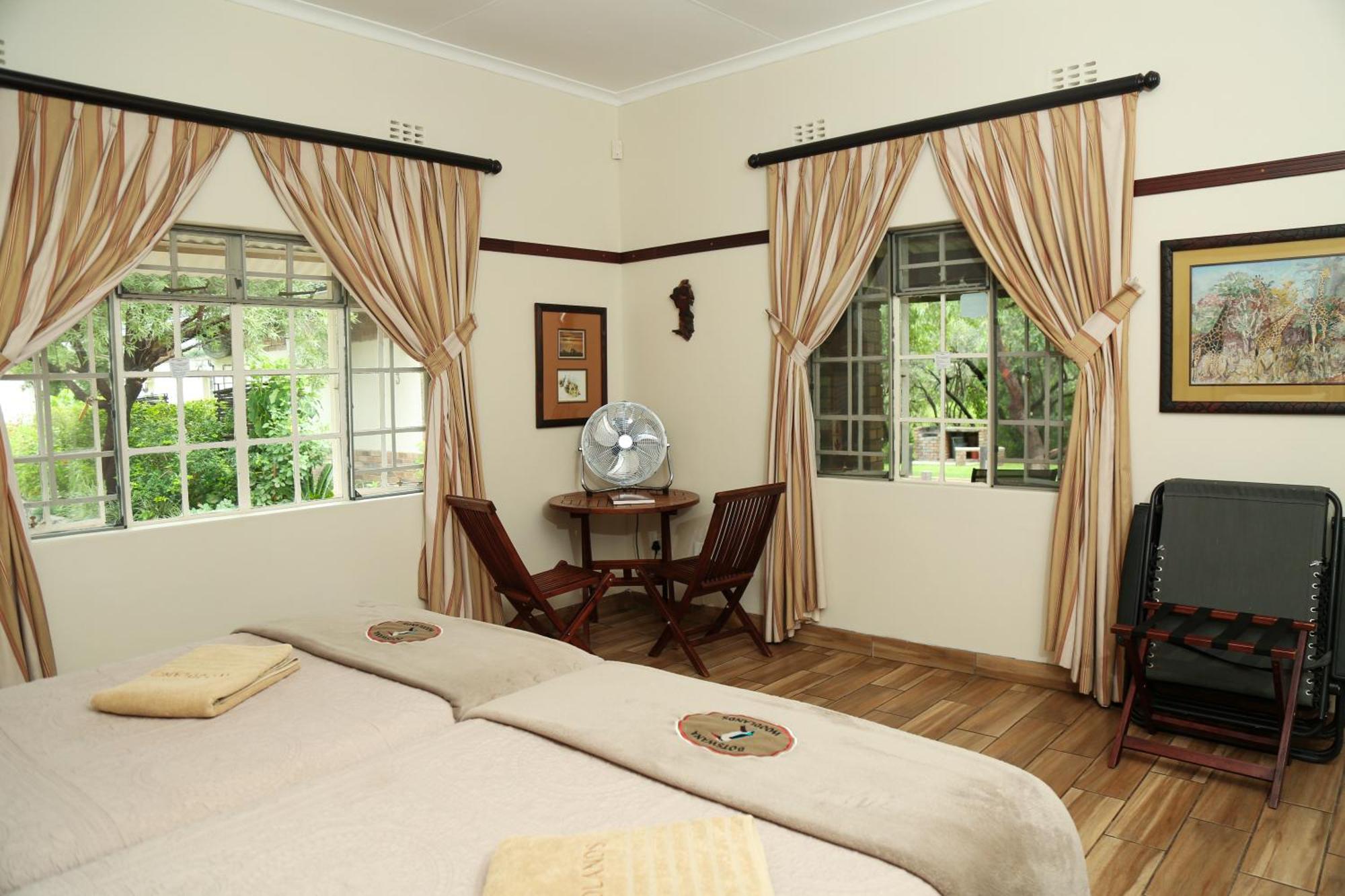 Woodlands Stop Over And Lodge Francistown Exterior foto